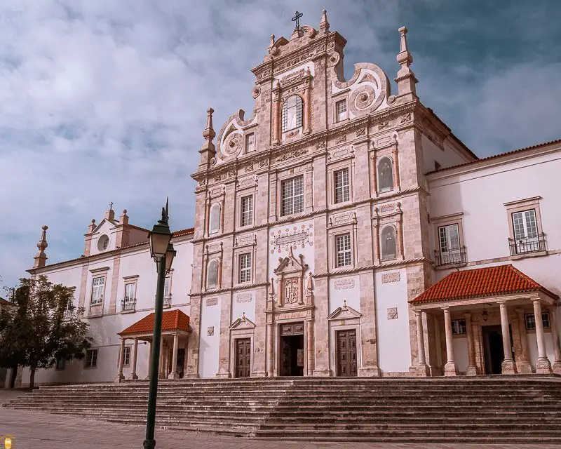 Se-Catedral-de-Santarem-Portugal
