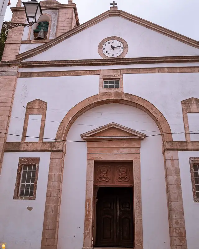 Igreja-Matriz-da-Pederneira-Nazare-Portugal