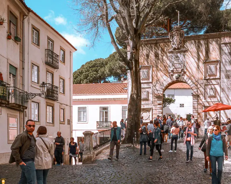 arco-do-castelo-lisboa-portugal-visiter-lisbonne-en-3-jours