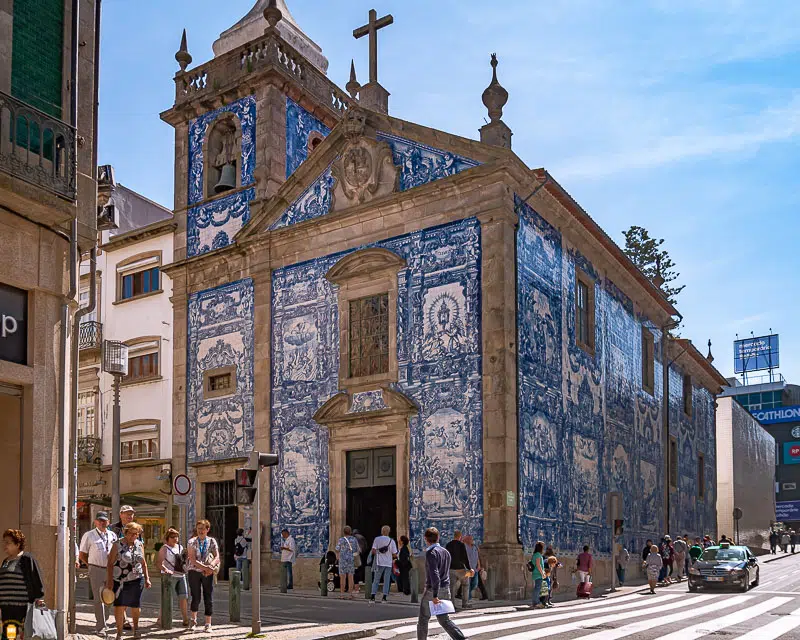 capela-das-almas-porto-portugal