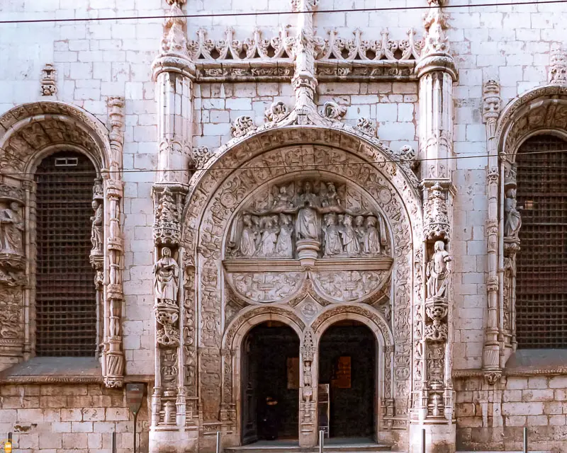 igreja-da-conceicao-velha-lisboa-portugal