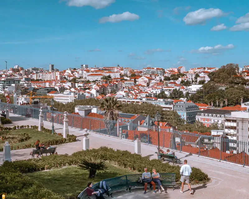 jardim-de-sao-pedro-de-alcantara-lisboa-portugal-point de vue lisbonne