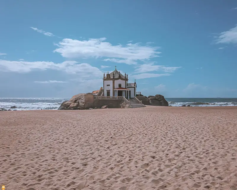 Praia do Senhor da Pedra - Melhores praias de Portugal