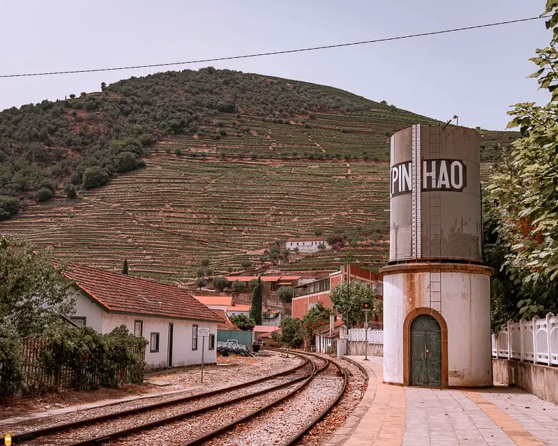 estacao-de-comboios-pinhao-portugal