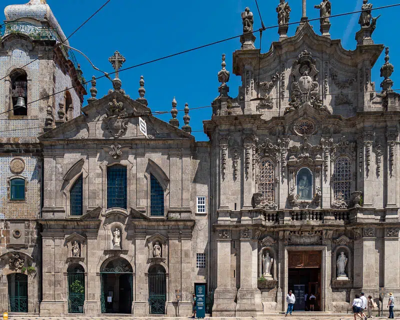 igreja-do-carmo-e-igreja-dos-carmelitas-porto-portugal