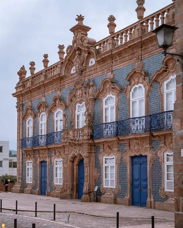 palacio-do-raio-braga-portugal