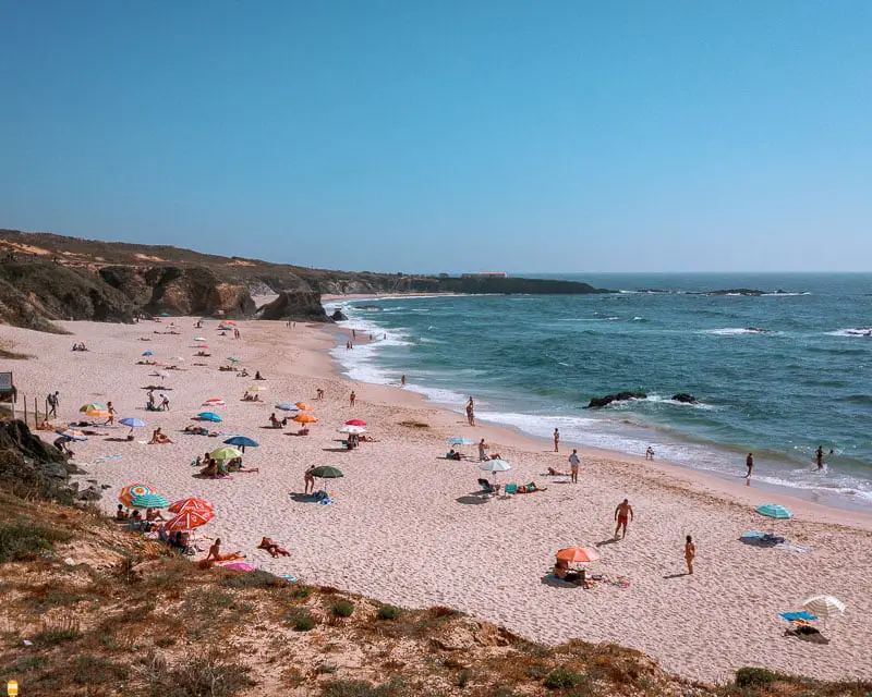praia-do-almograve-alentejo-portugal