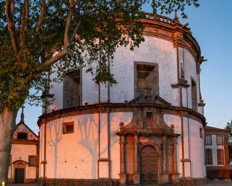 Mosteiro Serra do Pilar porto